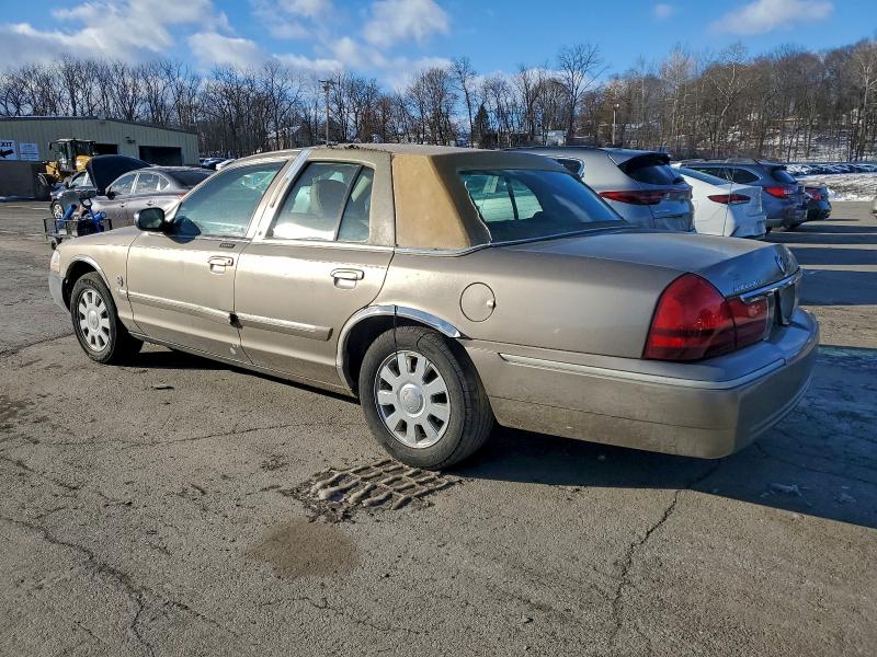 Photo 2 from auction – 2005 MERCURY GRAND MARQ with VIN 2MEFM75W85X659651