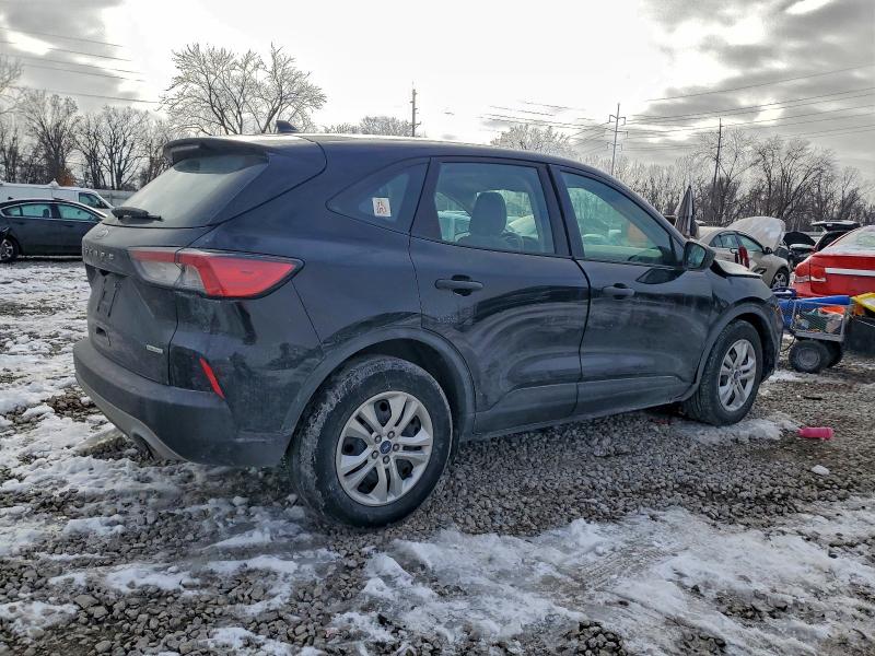 Photo 3 from auction – 2020 FORD ESCAPE S with VIN 1FMCU0F60LUA50984