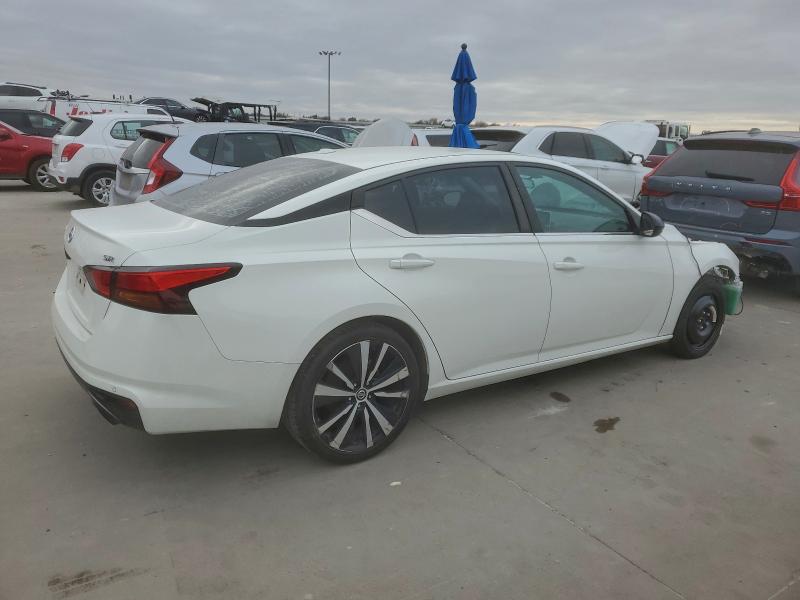 Photo 3 from auction – 2020 NISSAN ALTIMA with VIN 1N4BL4CV6LC254657