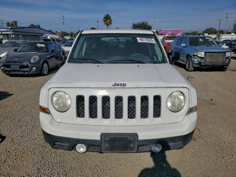 Photo 5 from auction – 2013 JEEP PATRIOT SP with VIN 1C4NJRBB6DD201261