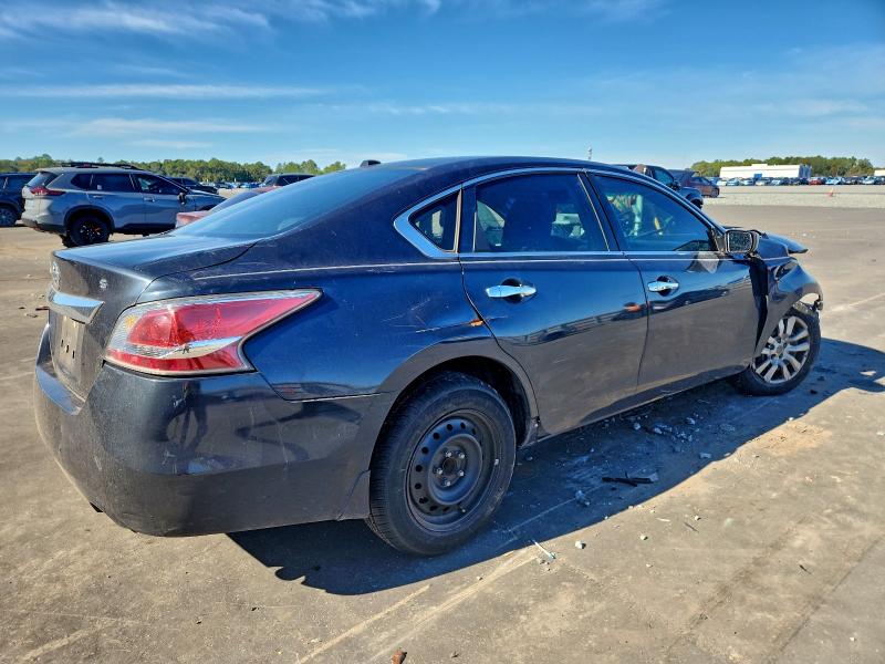 Photo 3 from auction – 2015 NISSAN ALTIMA with VIN 1N4AL3AP1FC429735