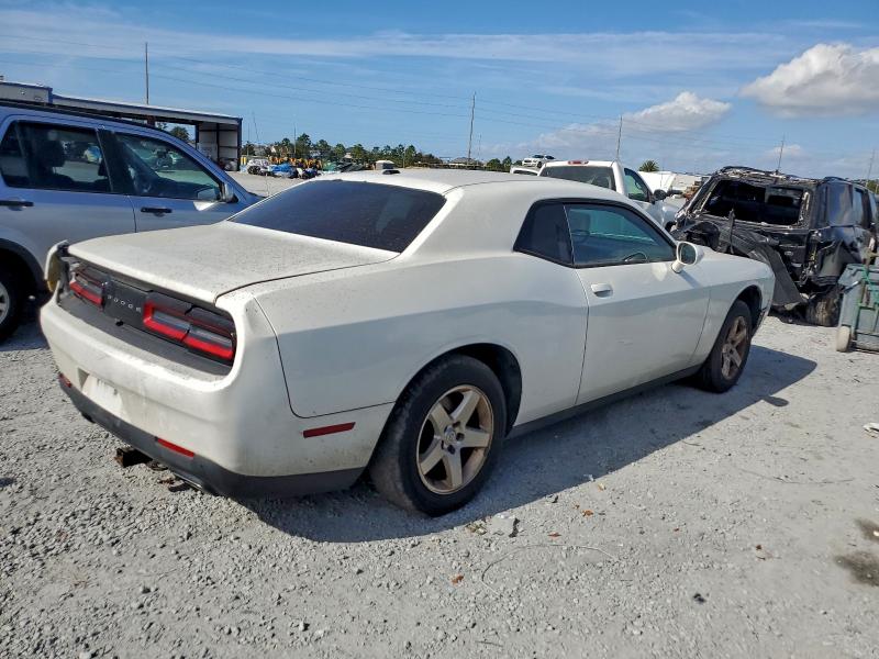 Photo 3 from auction – 2015 DODGE CHALLENGER with VIN 2C3CDZAG8FH821020