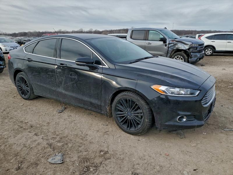 Photo 4 from auction – 2013 FORD FUSION SE with VIN 3FA6P0HR0DR385435