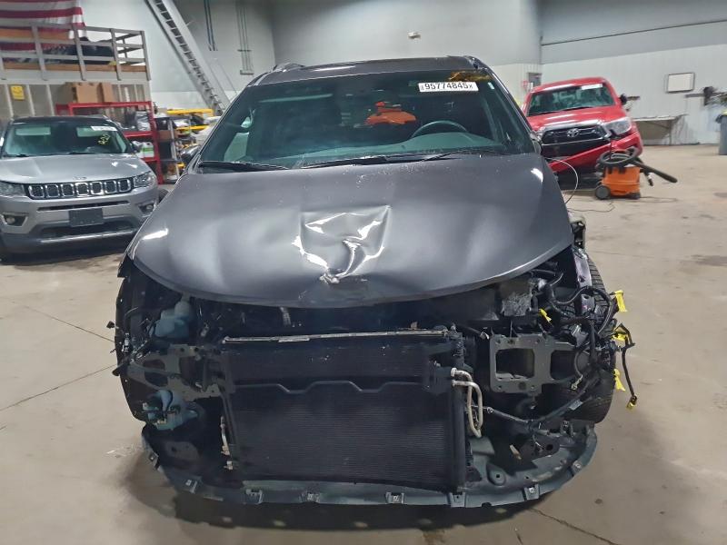 Photo 5 from auction – 2022 CHRYSLER PACIFICA with VIN 2C4RC1GG9NR143372