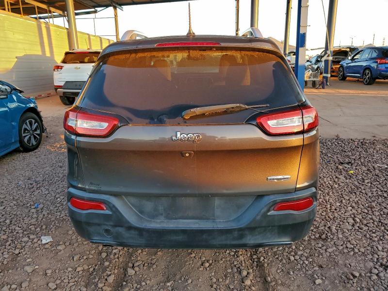 Photo 6 from auction – 2015 JEEP CHEROKEE L with VIN 1C4PJLCB8FW712661
