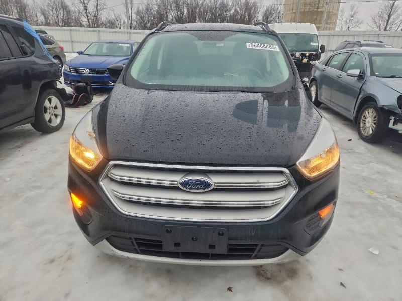 Photo 5 from auction – 2018 FORD ESCAPE SE with VIN 1FMCU9GD4JUC62379