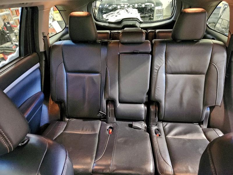 Photo 10 from auction – 2018 TOYOTA HIGHLANDER with VIN 5TDJZRFH3JS535740