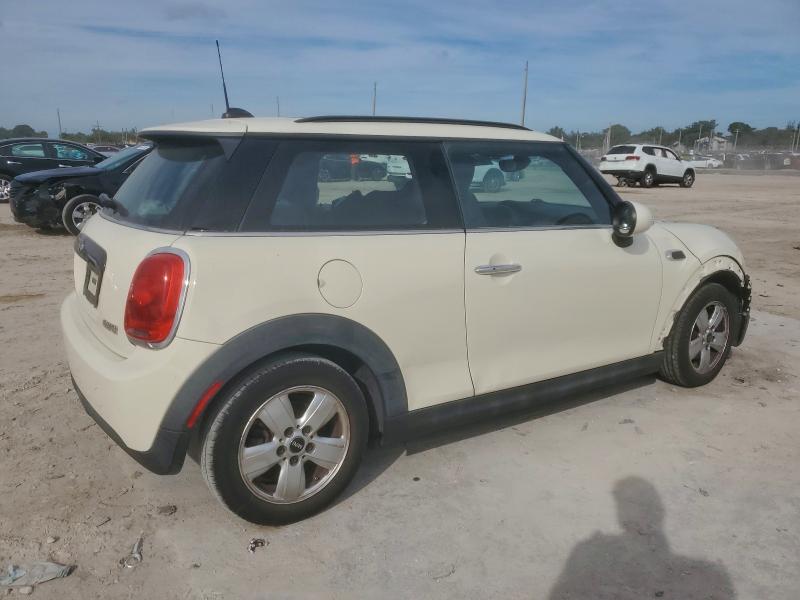 Photo 3 from auction – 2016 MINI COOPER with VIN WMWXP5C59G3B15011