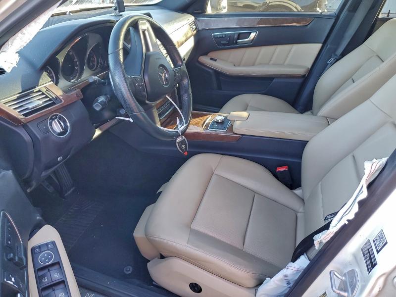 Photo 7 from auction – 2013 MERCEDES-BENZ E 350 with VIN WDDHF5KB5DA697944