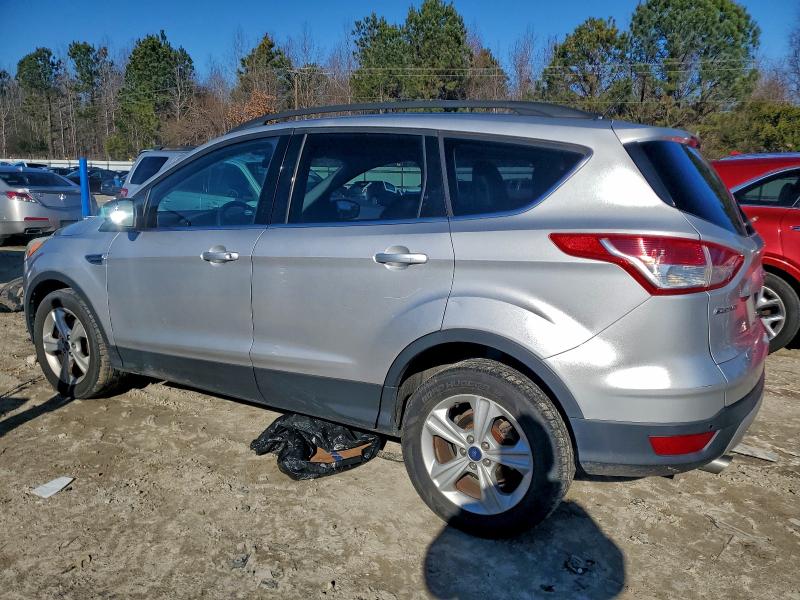 Photo 2 from auction – 2014 FORD ESCAPE SE with VIN 1FMCU0GX5EUB25754