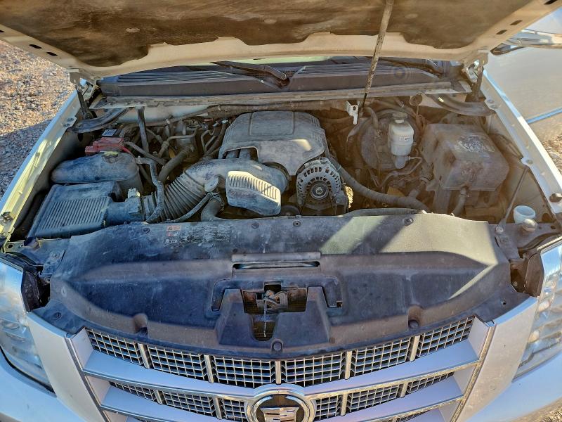 Photo 12 from auction – 2011 CADILLAC ESCALADE E with VIN 1GYS4KEF5BR395629