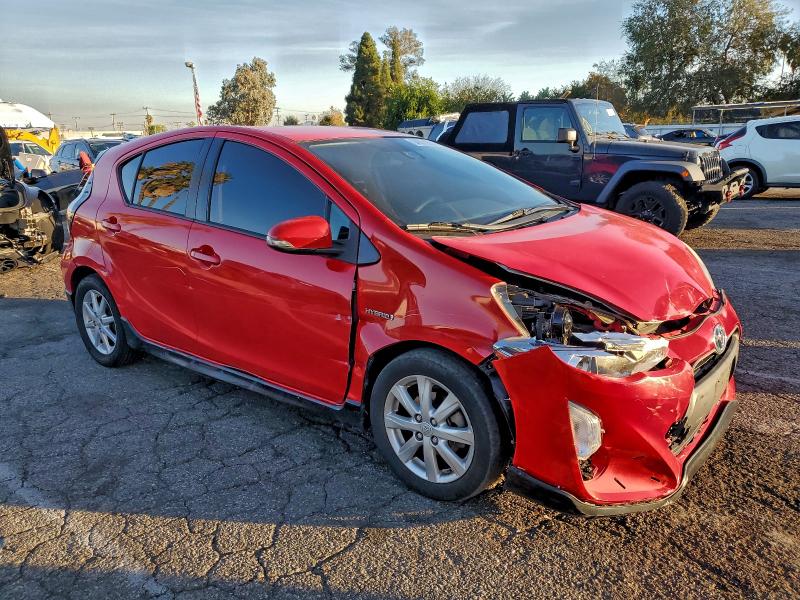 Photo 4 from auction – 2017 TOYOTA PRIUS C with VIN JTDKDTB31H1593556