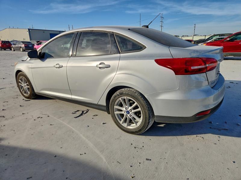 Photo 2 from auction – 2017 FORD FOCUS with VIN 1FADP3F22HL328575