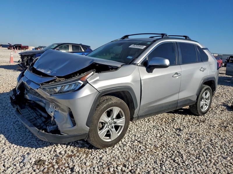 TOYOTA RAV4 2019 with VIN JTMW1RFV4KD002330 - Photo from auction