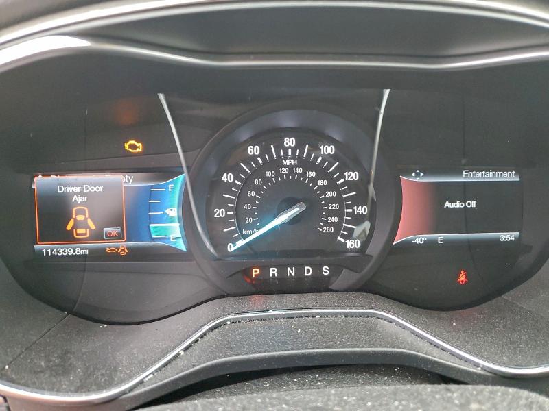 Photo 9 from auction – 2016 FORD FUSION SE with VIN 3FA6P0HD7GR103896