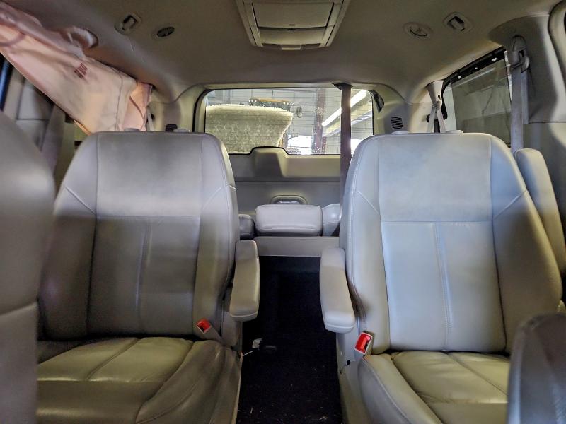 Photo 10 from auction – 2012 CHRYSLER TOWN & COU with VIN 2C4RC1GG4CR105917