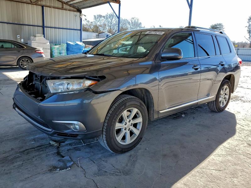 Photo 1 from auction – 2013 TOYOTA HIGHLANDER with VIN 5TDZK3EHXDS106010