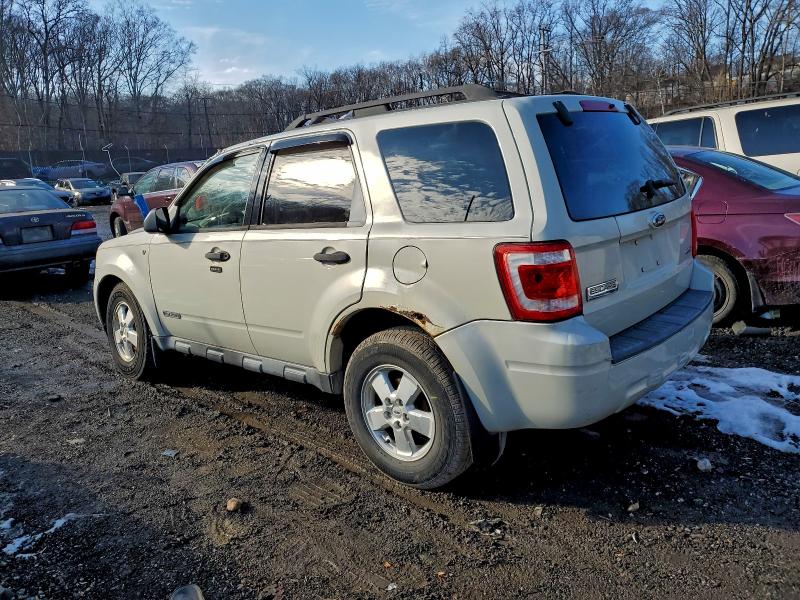 Photo 2 from auction – 2008 FORD ESCAPE XLT with VIN 1FMCU93148KB26142