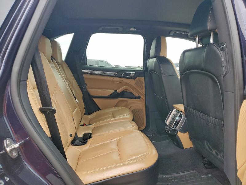 Photo 11 from auction – 2018 PORSCHE CAYENNE with VIN WP1AA2A22JKA00860