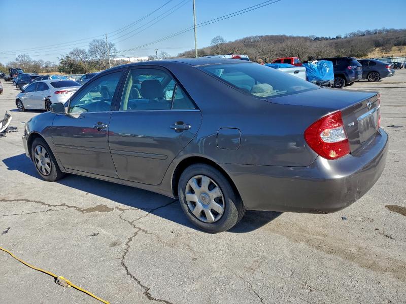 Photo 2 from auction – 2003 TOYOTA CAMRY LE with VIN 4T1BE32K93U650061