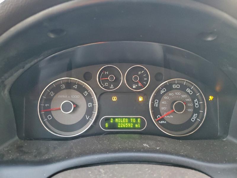Photo 9 from auction – 2008 FORD TAURUS X S with VIN 1FMDK05W88GA07849