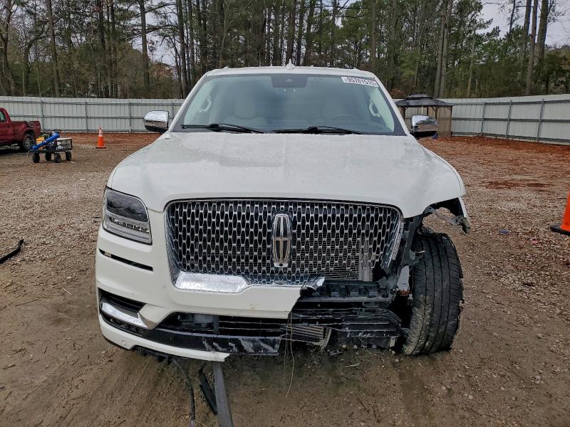 Photo 5 from auction – 2021 LINCOLN NAVIGATOR with VIN 5LMJJ2TT0MEL02697