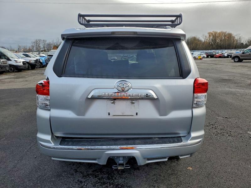 Foto 6 de la subasta – 2013 TOYOTA 4RUNNER con VIN JTEBU5JR5D5138807
