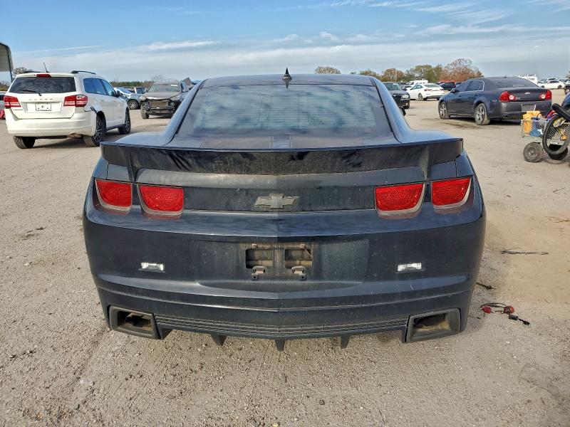 Photo 6 from auction – 2010 CHEVROLET CAMARO SS with VIN 2G1FT1EW7A9117076