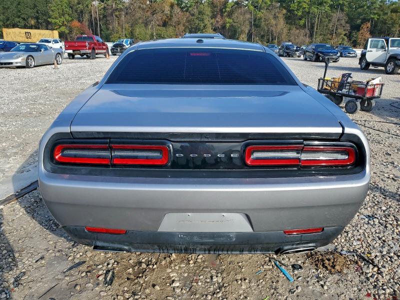 Photo 6 from auction – 2016 DODGE CHALLENGER with VIN 2C3CDZAG2GH201023