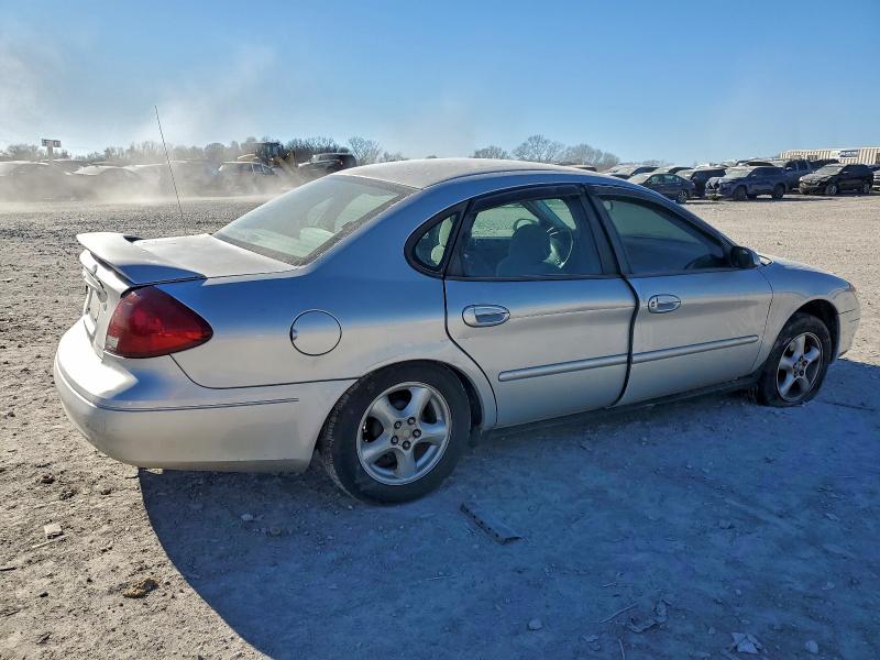 Photo 3 from auction – 2002 FORD TAURUS SES with VIN 1FAFP55252G264246