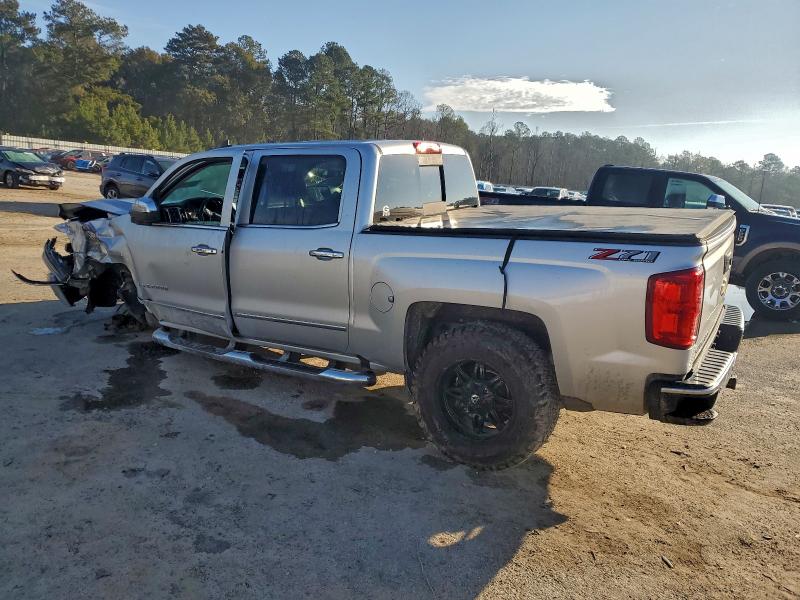 Foto 2 de la subasta – 2018 CHEVROLET SILVERADO con VIN 3GCUKSEC3JG644177
