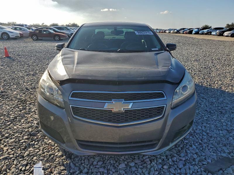 Photo 5 from auction – 2013 CHEVROLET MALIBU 1LT with VIN 1G11C5SA7DF328705