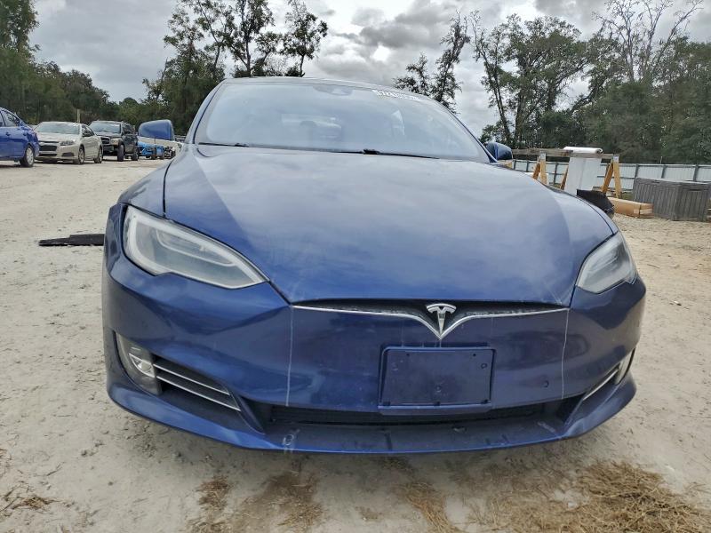 Photo 5 from auction – 2016 TESLA MODEL S with VIN 5YJSA1E22GF147745