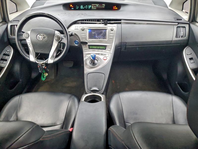 Photo 8 from auction – 2013 TOYOTA PRIUS with VIN JTDKN3DU1D5580263