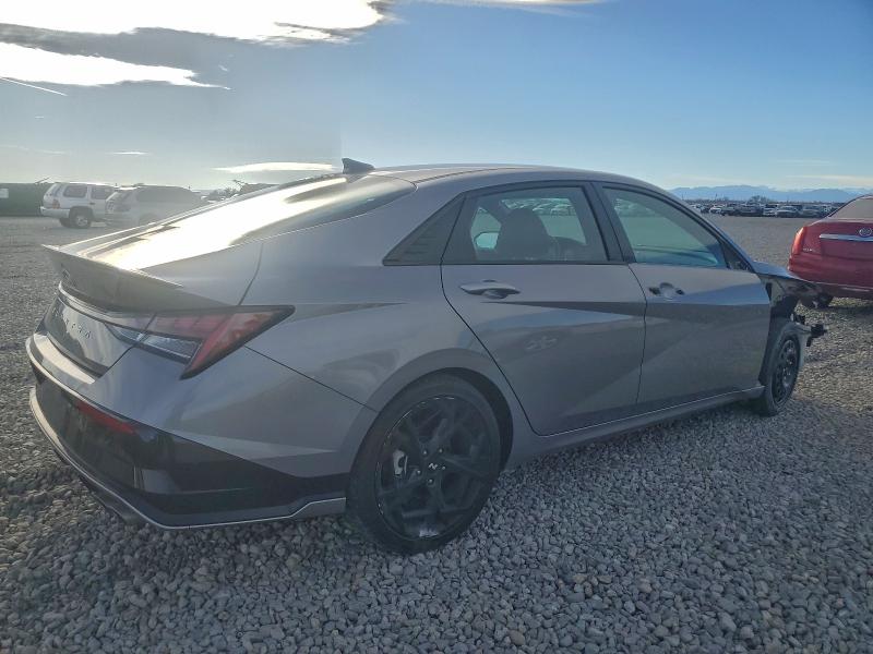 Photo 3 from auction – 2025 HYUNDAI ELANTRA with VIN KMHLR4DF8SU978889