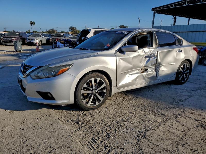 NISSAN ALTIMA 2.5 2016 with VIN 1N4AL3AP1GC226121 - Photo from auction