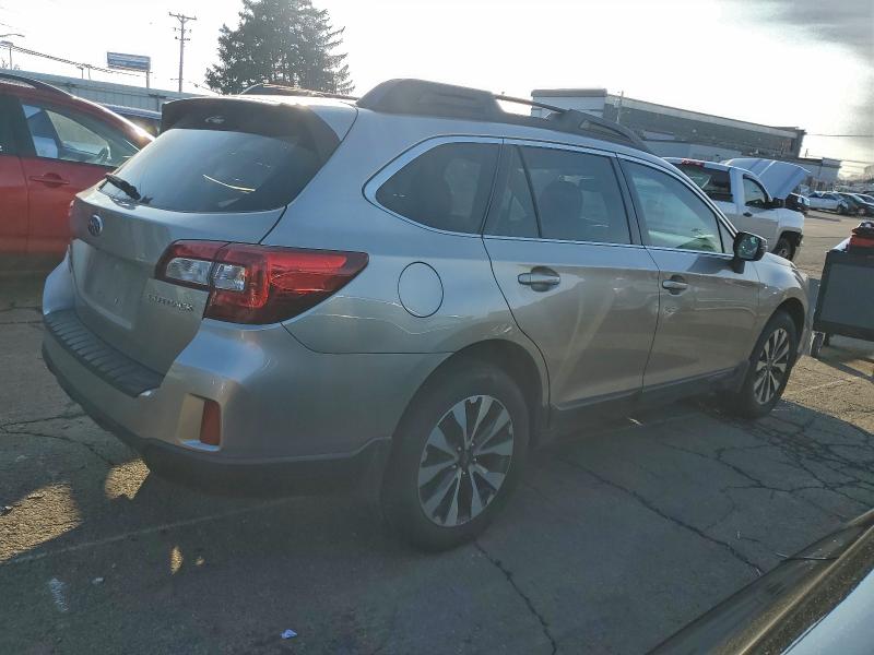 Photo 3 from auction – 2015 SUBARU OUTBACK 2. with VIN 4S4BSBNC5F3248510