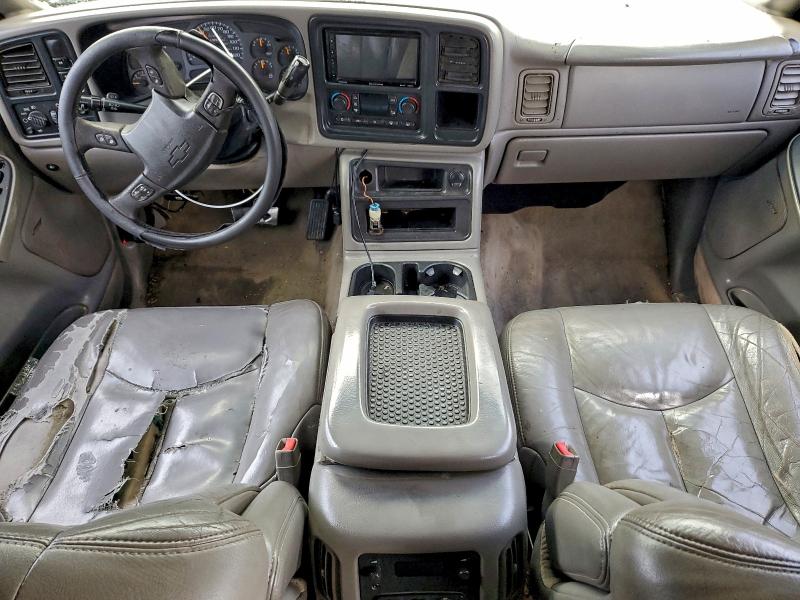Photo 8 from auction – 2004 CHEVROLET SILVERADO with VIN 1GCHK23U74F147247