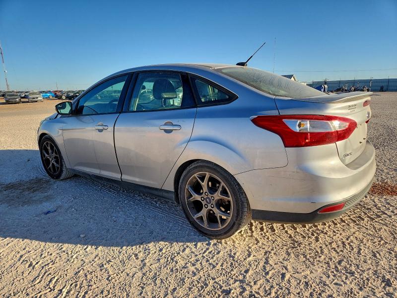 Photo 2 from auction – 2014 FORD FOCUS SE with VIN 1FADP3F28EL151381