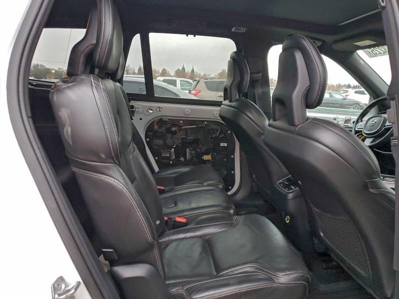 Photo 11 from auction – 2016 VOLVO XC90 T6 with VIN YV4A22PL9G1079132