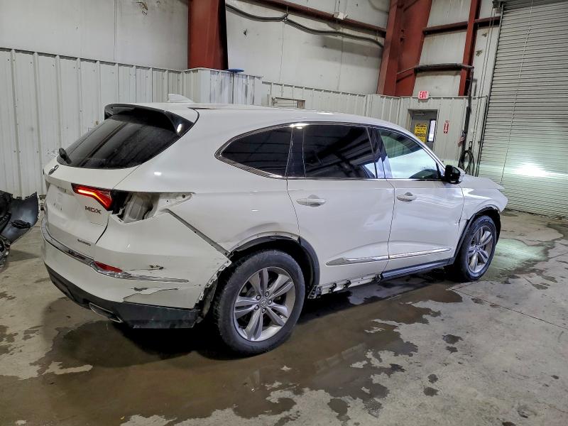 Photo 3 from auction – 2023 ACURA MDX with VIN 5J8YE1H37PL032673
