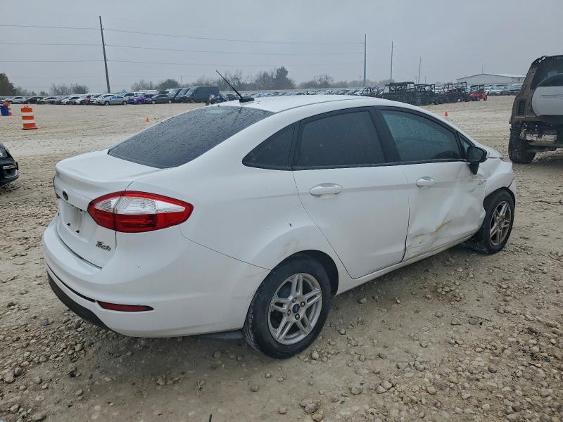 Photo 3 from auction – 2018 FORD FIESTA SE with VIN 3FADP4BJ4JM130183