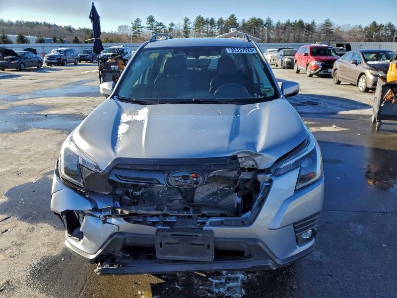 Photo 5 from auction – 2024 SUBARU FORESTER L with VIN JF2SKALC4RH424229