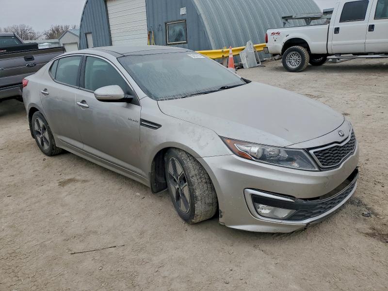 Photo 4 from auction – 2013 KIA OPTIMA HYB with VIN KNAGM4AD8D5054602