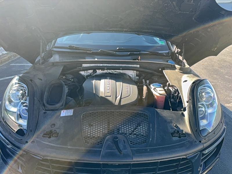 Photo 7 from auction – 2017 PORSCHE MACAN with VIN WP1AA2A59HLB80420