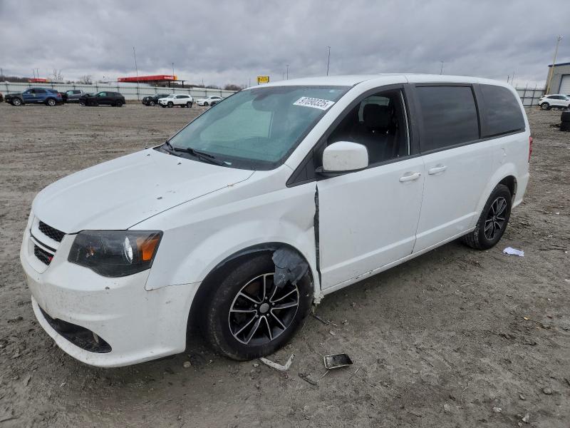 DODGE GRAND CARAVAN 2019 with VIN 2C4RDGEG3KR646202 - Photo from auction