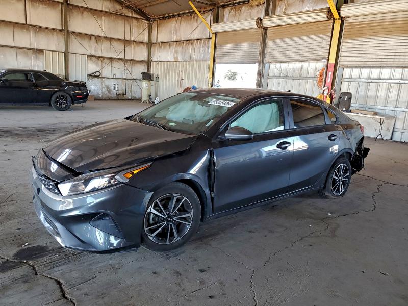 KIA FORTE LX 2023 with VIN 3KPF24AD3PE608996 - Photo from auction