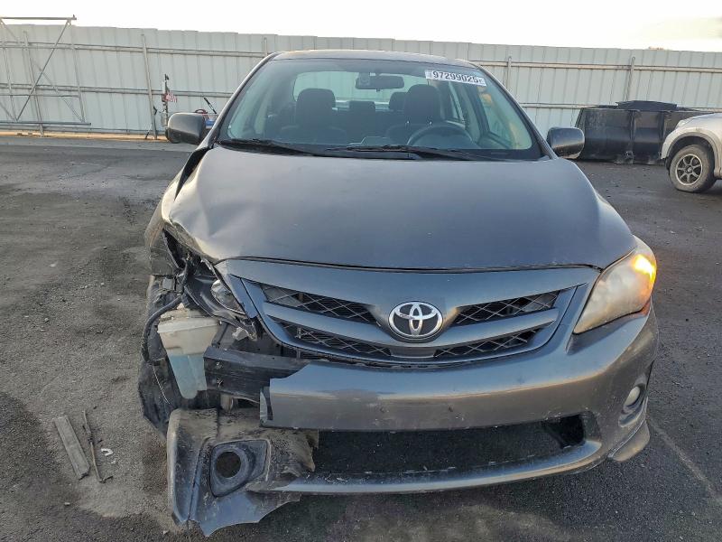 Zdjęcie 5 z aukcji – 2013 TOYOTA COROLLA BA z VIN 5YFBU4EE1DP185261