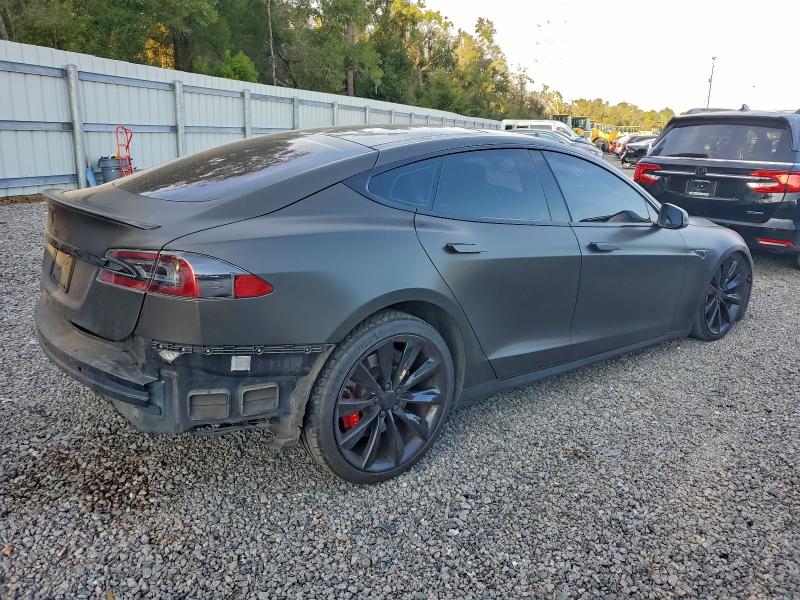 Photo 3 from auction – 2016 TESLA MODEL S with VIN 5YJSA1E49GF125792