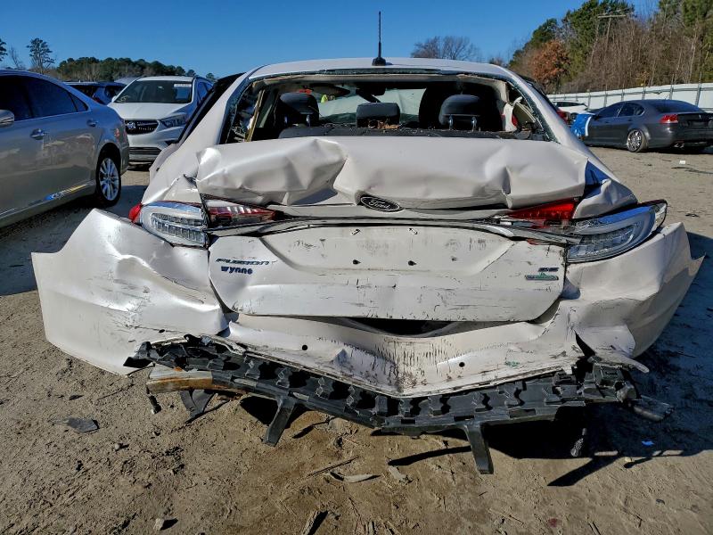 Photo 6 from auction – 2017 FORD FUSION with VIN 3FA6P0HD9HR174454